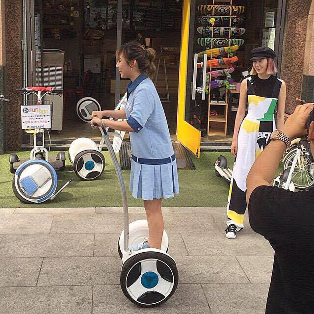 jype_missa's tweet photo. Min At FunRun Store With Irene Filming For Kstyle.
(@missA_min) (@ireneisgood) http://t.co/MDSsvyOFG5
