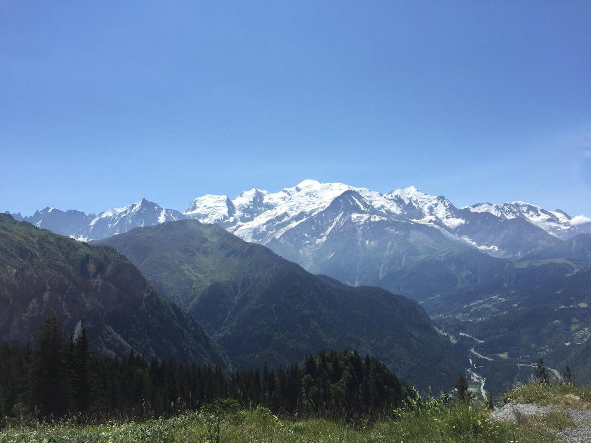 JonFielden's tweet photo. Mont Blanc. http://t.co/h30ZD1ofmw