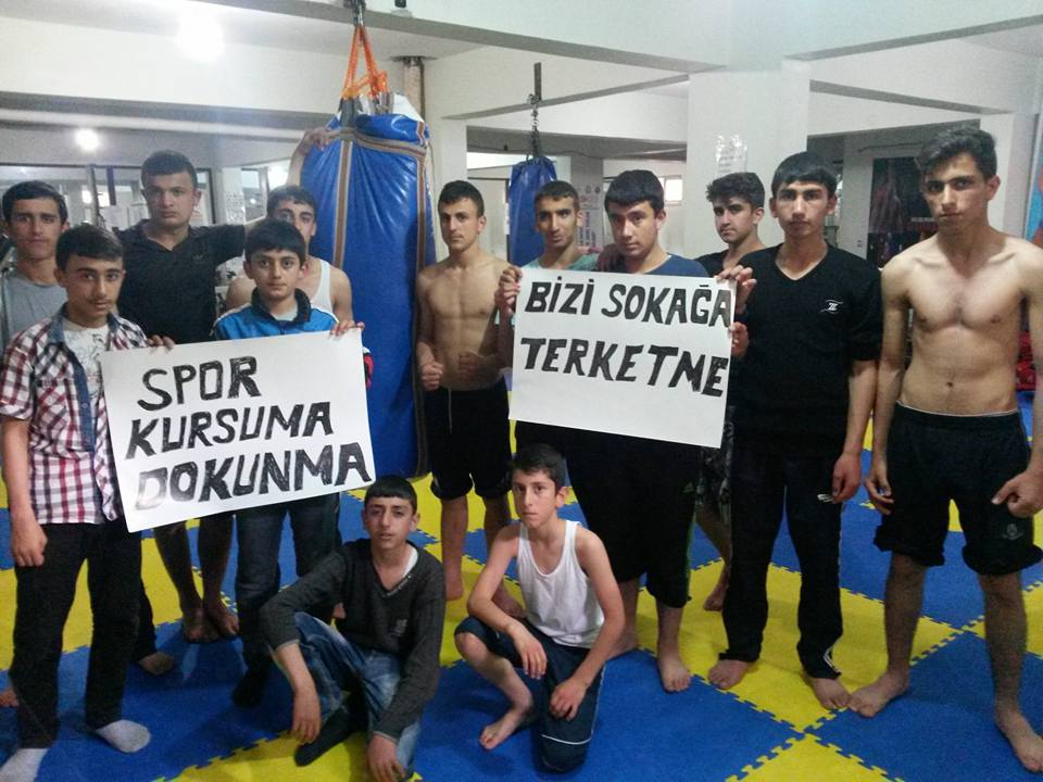 HÜKÜMET BU KADAR SPORA DESTEK ÇIKARKEN, HALA DİRENEN BÜROKRATLAR VAR.SPOR KURSUMA DOKUNMA