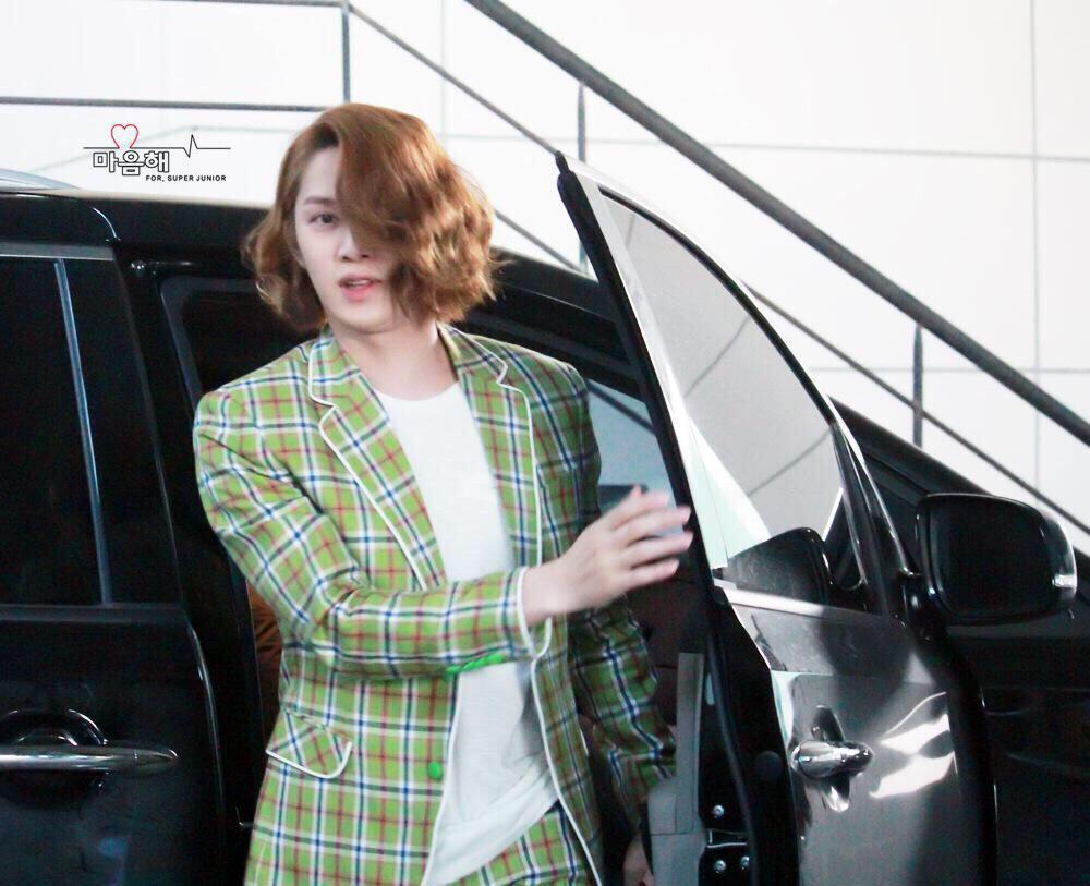 Universal star happy bday Love You Kim Heechul! 