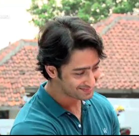 Shaheer__FC's tweet photo. More #NEW Pics of Our #Superstar @Shaheer_S in #CDLTMEPS32 on @whatsonANTV 
By : @happie_soul http://t.co/t5XbTPgQUv
