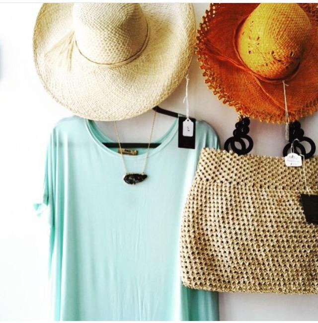 Zele_NOLA's tweet image. Zèle has the best summer apparel! #zèlenola #pelicancoast #pikos #soava