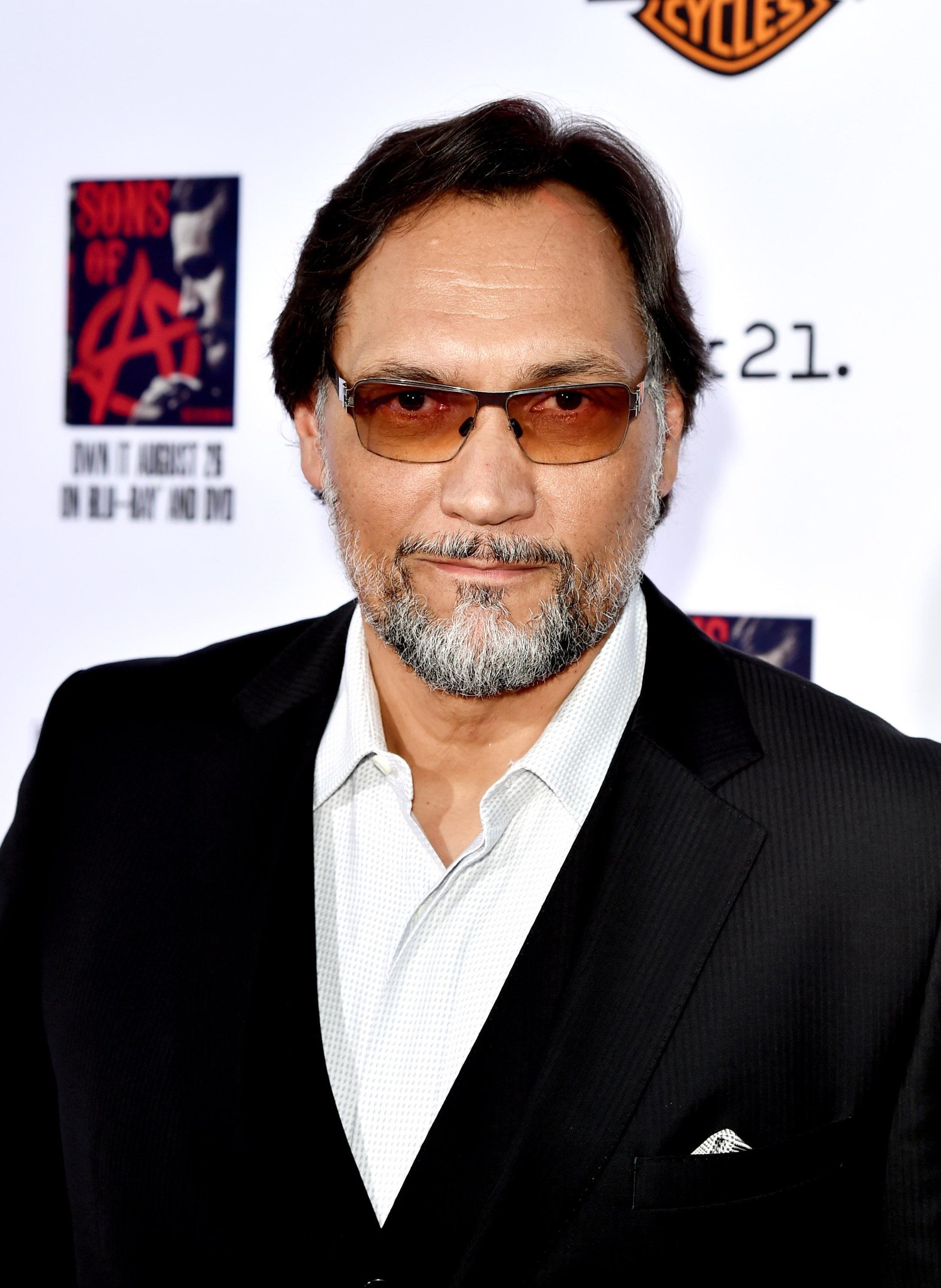 Happy Birthday to fellow latino Jimmy Smits!       