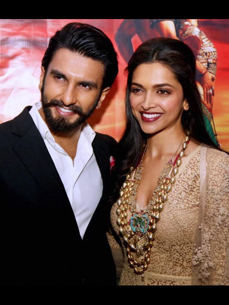 Zee Hindi (@zeehindi) on Twitter photo 