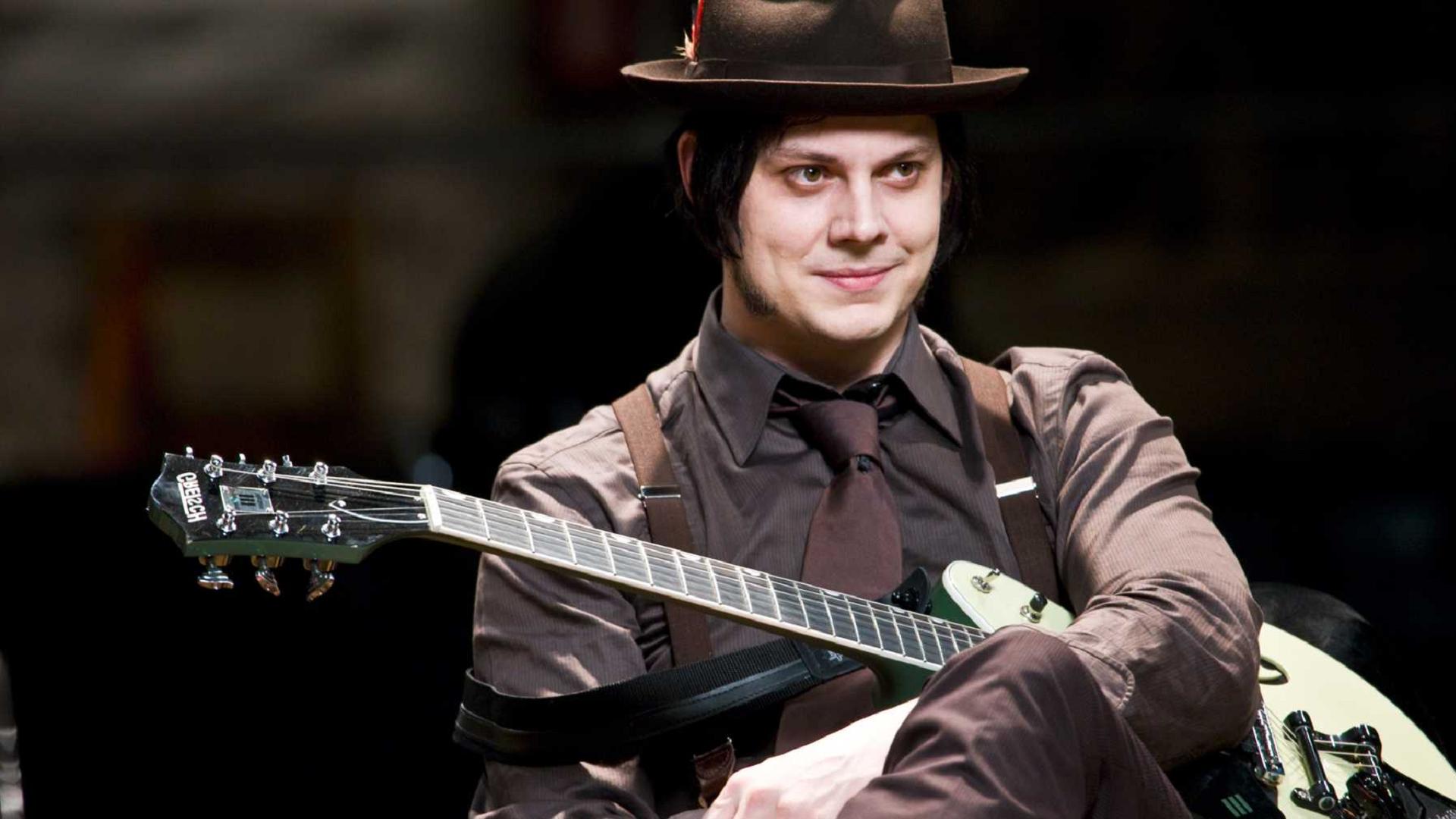 Happy Birthday to Jack White. 40 today.
 (Jack White-Lazaretto, 2014) 