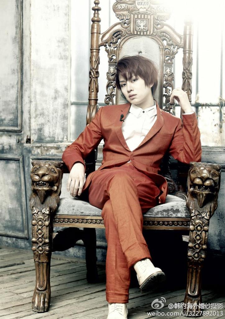 Rey de las Divas, Happy Birthday Kim Heechul  
