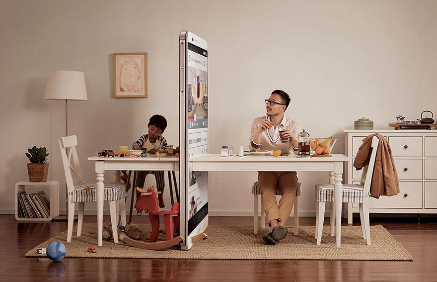 Pokud se díváte na telefon častěji jak stopadesátkrát za den, máte problém. 
marianne.cz/zabava/cim-vic…