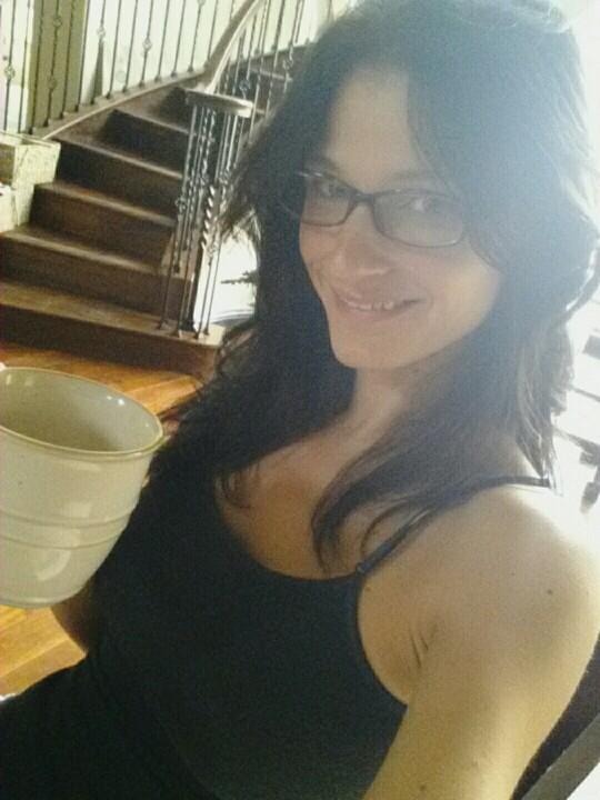 Gooood morning! Drinking my morning coffee 🙋 http://t.co/pVFfeGOglB