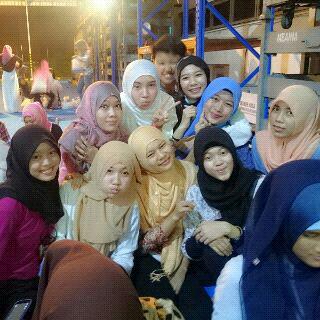 dejul_12's tweet photo. bukber tadiiii http://t.co/B97AEJGtZx