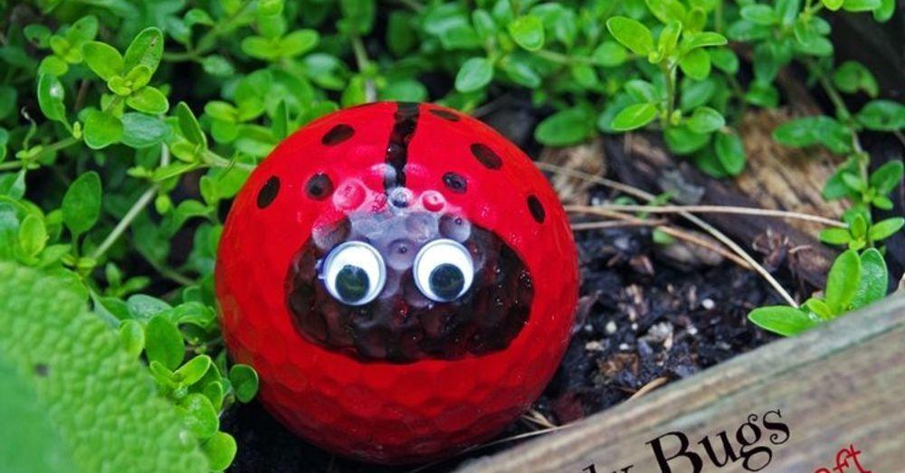 10 Creative Ways You Can Turn Your Old Junk Into Something Awesome. lifebuzz.com/odds-and-ends/…