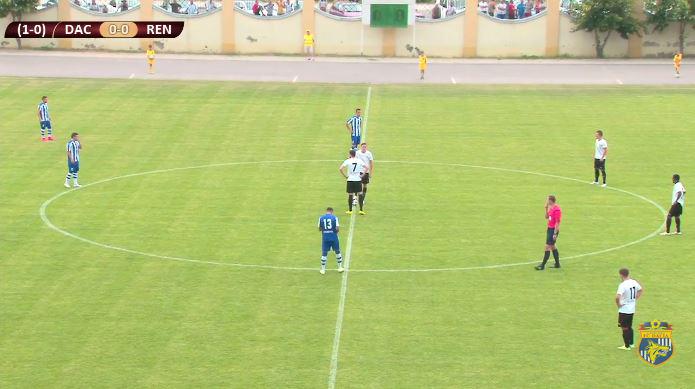 Screenshot at kick-off; photo: Dacia