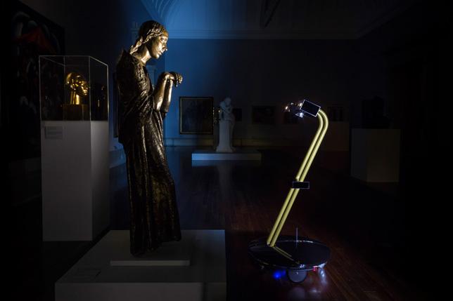 dezeen's tweet photo. Fleet of robots built to explore galleries at night: http://t.co/x9FngxzCJd #MINIFrontiers #design http://t.co/Ggn3Jt6T52