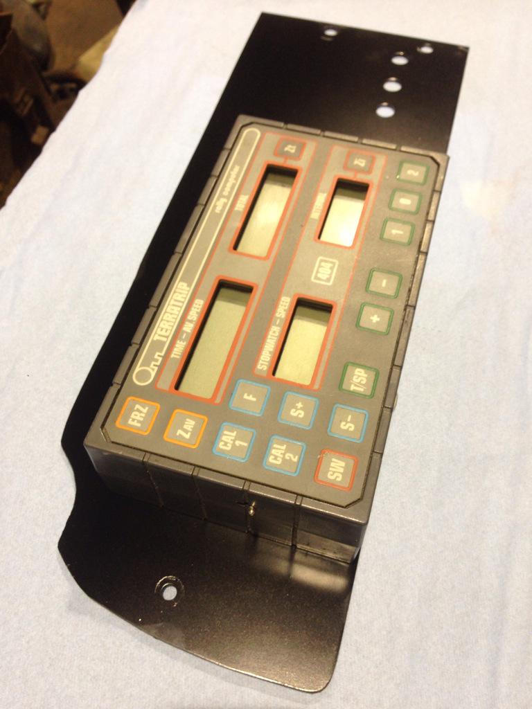 Retro dash coming together for the Saab! #terratrip #v4saab