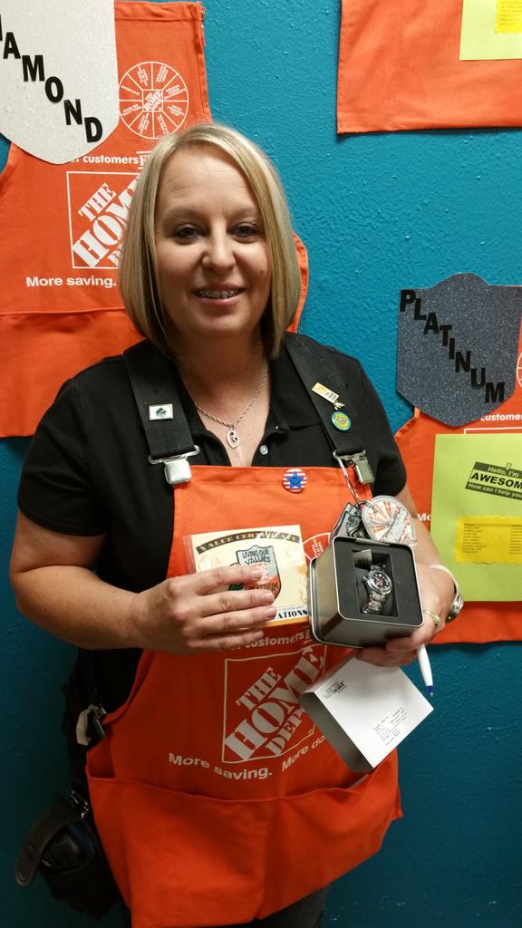 keatontaylorasm's tweet photo. Kim great job ! Thank you for living our values way to go ! @Ana_A_Duran @13wesmoss @THD6520 @LennyGaspari http://t.co/LLzayeaSXp