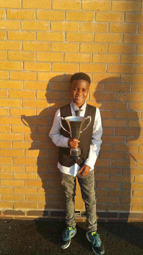 AstonPrimarySFA's tweet photo. Congrats to Romehl Seraton. 1st ever winner of the @D_Sturridge Aston Player of the Year #thefuture #astontogether http://t.co/ZFuR6pYoas