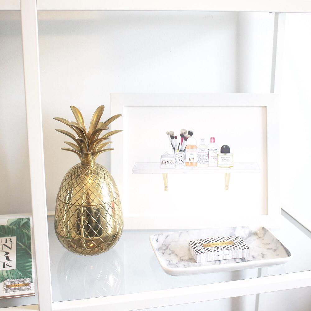 teresalaucar's tweet image. E-mail teresa@tmdesignshop.com to pre-order our Beauty Shelf print! @tmdesignshop @FemaleBloggerRT @BBlogRT xo