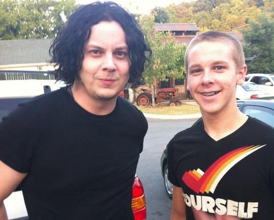 Happy 40th birthday Jack White. This is the best I ever looked. 