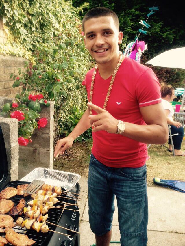 MuscleFoodUK's tweet photo. Check out @musclefooduk Sponsored Boxer @leeselby126 interview here: http://t.co/jhH1FuWvkP #BadBoyBoxer http://t.co/JYWFbA2fTW