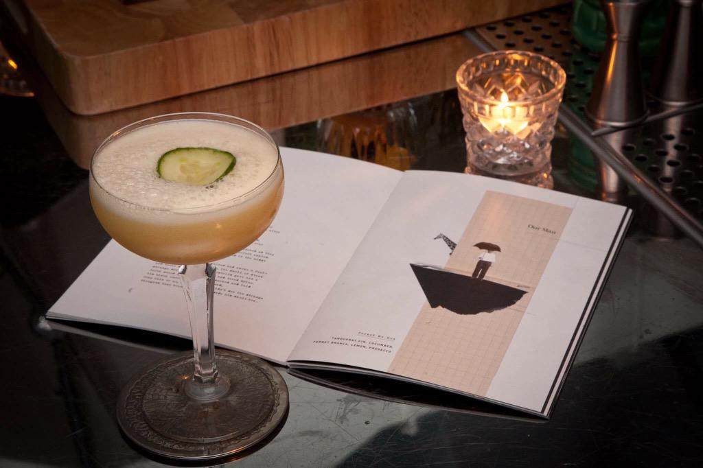 46andMercy's tweet photo. It's basically the weekend already...
#Tanqueray, cucumber, #Fernet and Prosecco #avoidrushhour http://t.co/6nAX7d3aI2