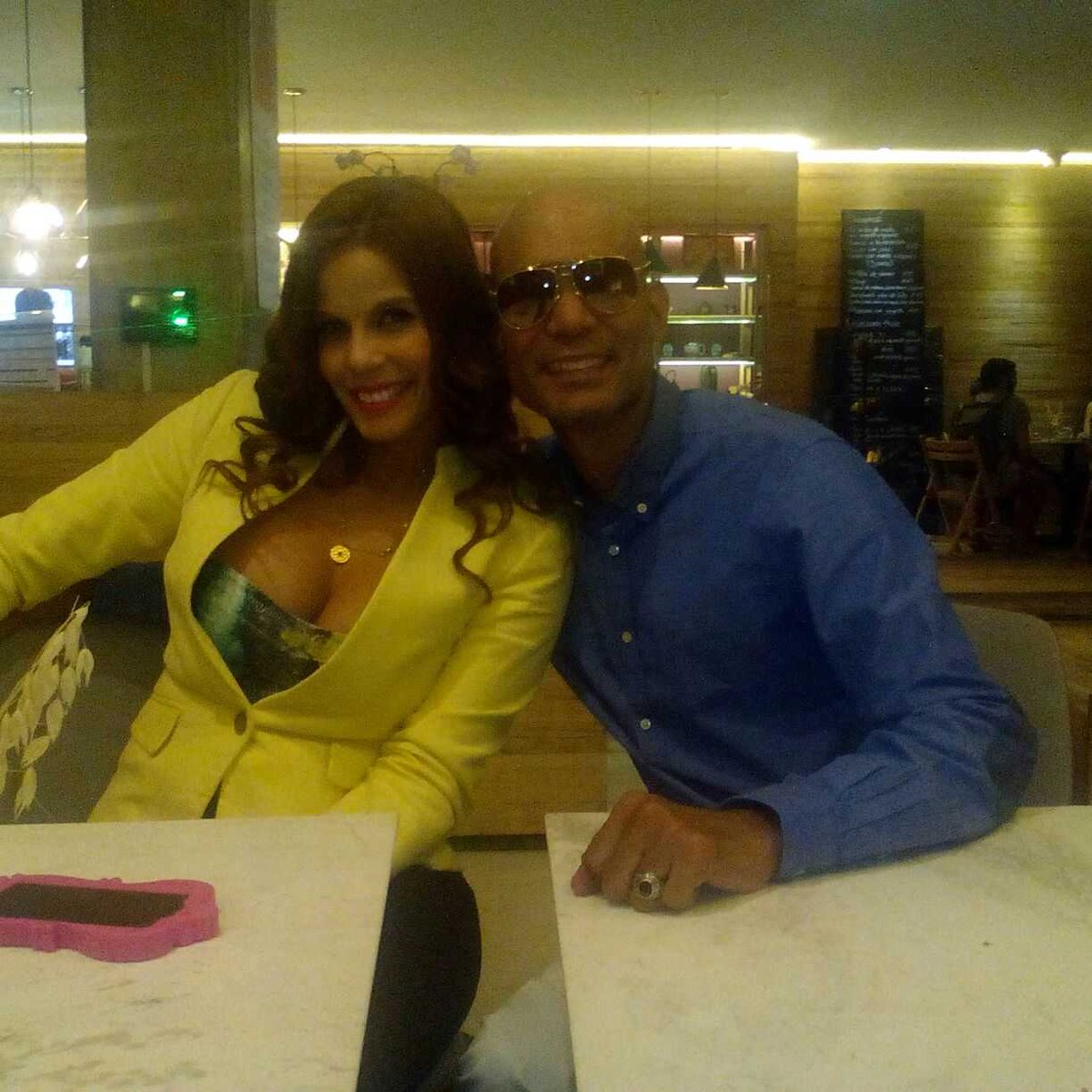 DavyRivero's tweet photo. Acuérdate de esos gratos momentos..... http://t.co/DhmxiuRV3L