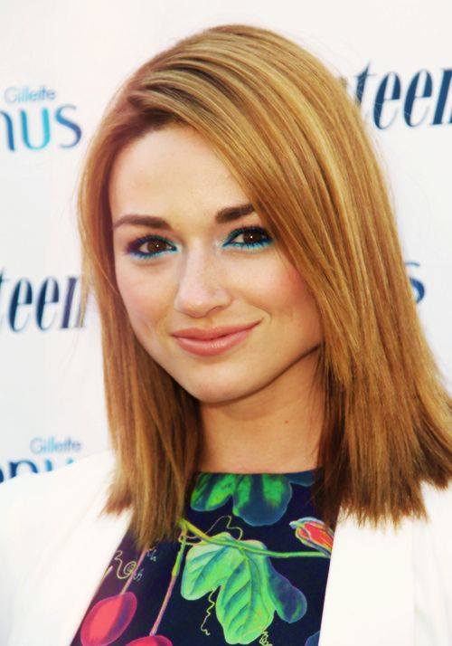 Crystal Reed (@beauty_crystal_) on Twitter photo 