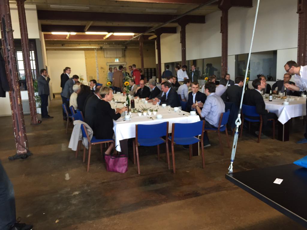 SpinLabLeipzig's tweet photo. Dinner time! #SpinLabDemoDay @SpinLabLeipzig http://t.co/EoCHWvQ9ei