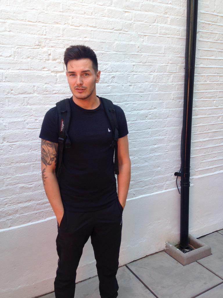 trentowers's tweet image. Holy Shit he's Hot!