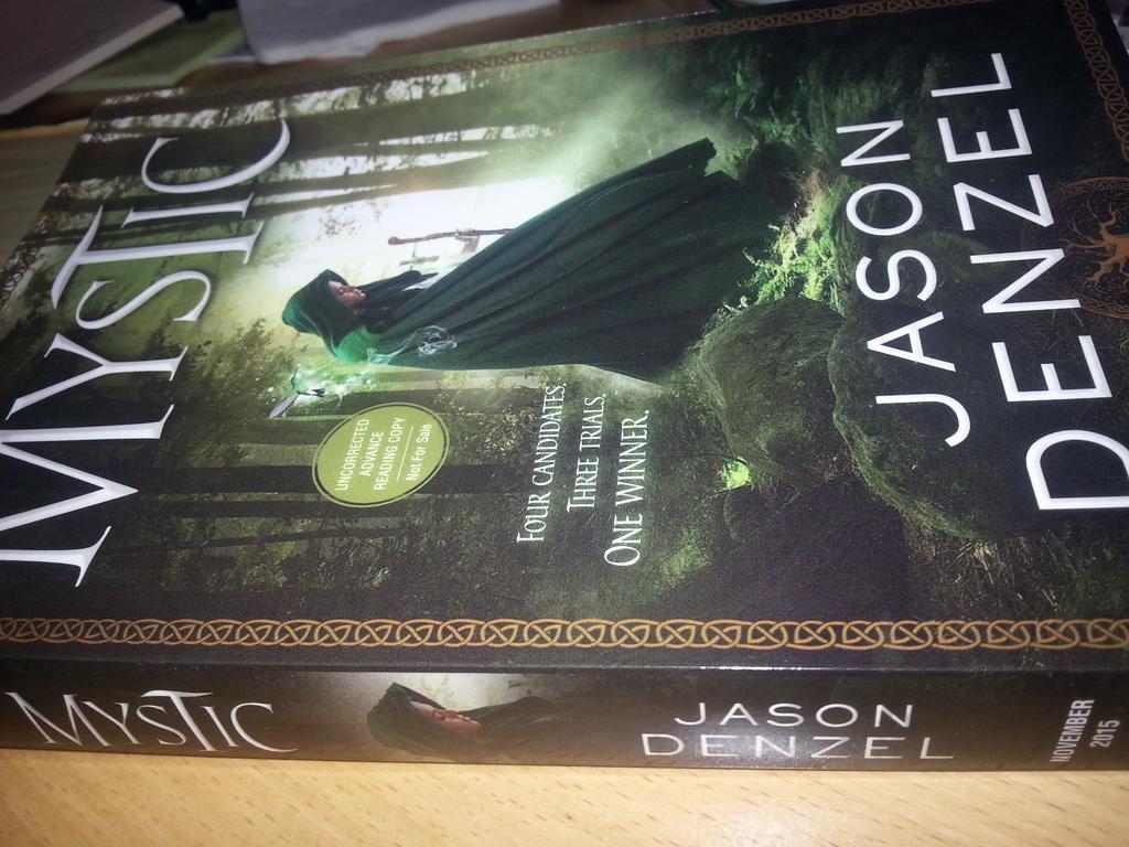 eddieschneider's tweet image. Four-color ARCs of @jasondenzel's debut MYSTIC are in, just in time for #SDCC2015!