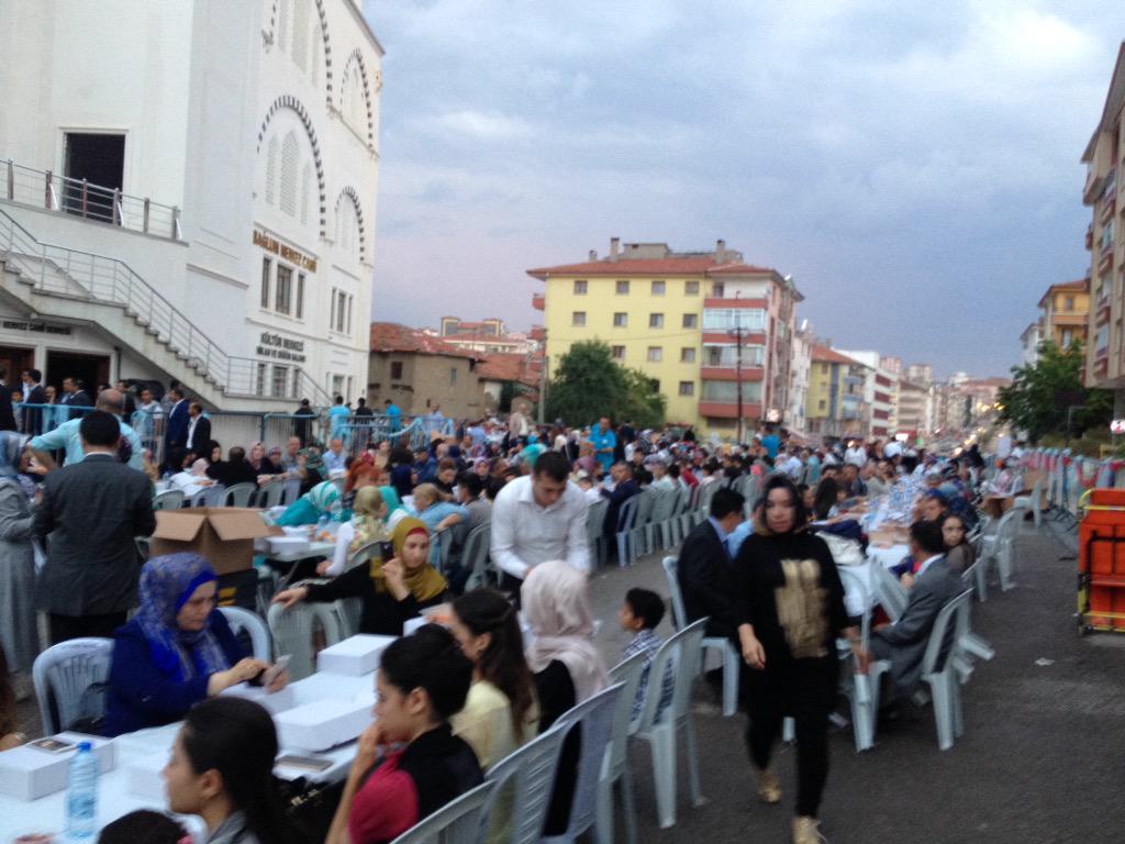 Ankara il Kadın Kollarımızın düzenlediği iftar proğramındayız <a href="/akkadinankara/">AK Kadın Ankara</a>