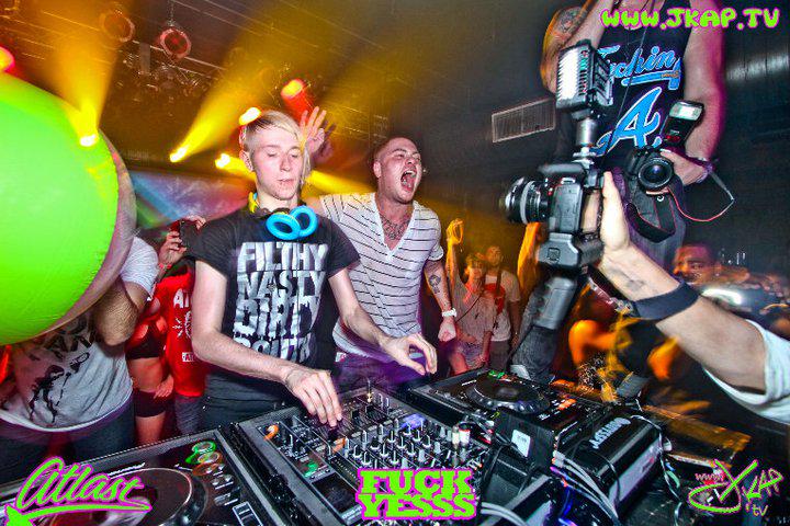 Filthy Nasty Dirty South <a href="/AtlastClothing/">AtlastClothing</a> 
#2uneSquad #ATLast