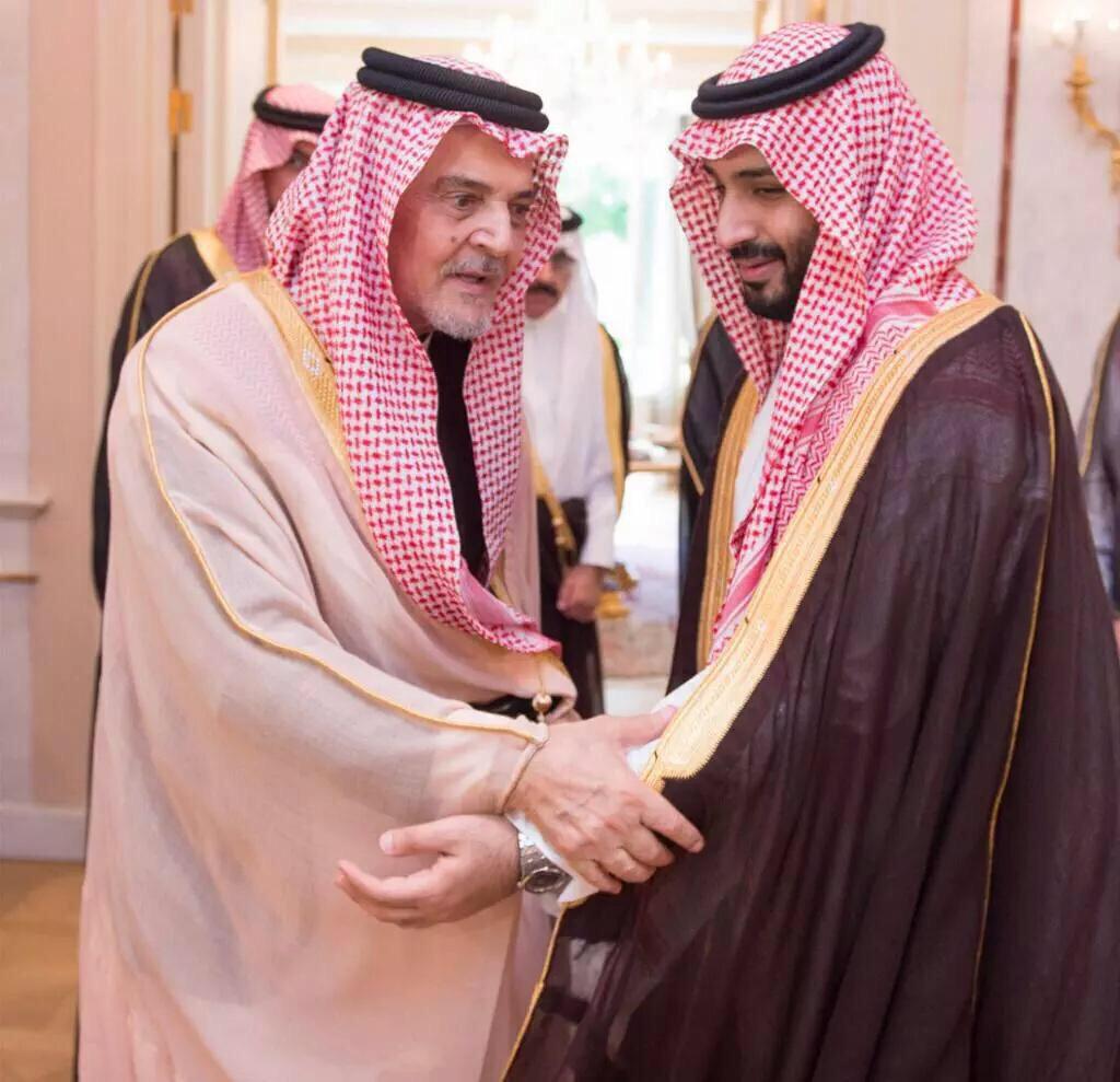 اخر تصاريح #سعود_الفيصل قبل إقالته و وفاته : 

حالتي الصحية أشبه بحالة الأمة العربية 💔
#وفاة_الامير_سعود_الفيصل