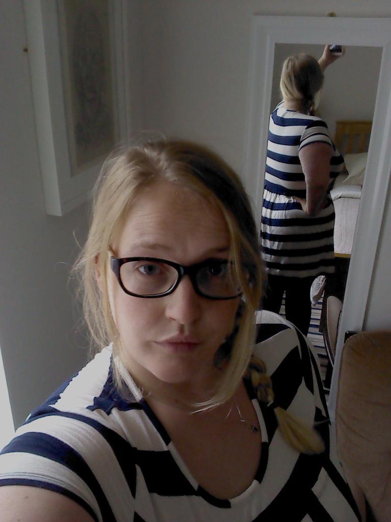 Young_Nats22's tweet photo. Big girls shouldn't wear horizontal stripes... It might make my bum look big! #effyourbeautystandards http://t.co/A14e0uqm1M