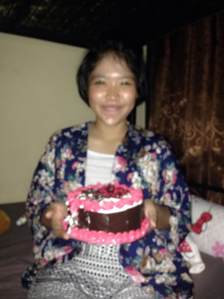 Selamat ulang tahun yuk evi👮👮👭🙏💋😘👯🙌💪😍😄💅👏😂😜😇😃