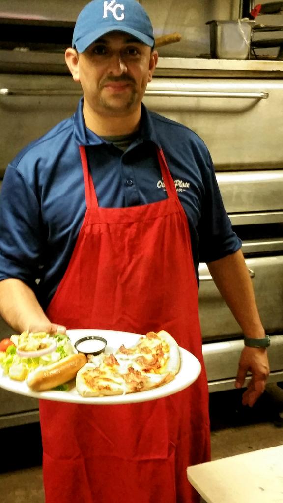 TheOtherPlaceKC's tweet photo. Grab an Unlimited lunch and catch the Royals game! #PizzaSaladSoup http://t.co/WxNNXQ2jMN