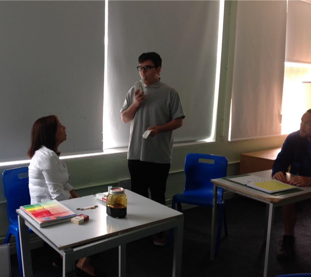 Homewoodinform's tweet photo. Some good learning with cessation nurse in PSHE lessons this week. http://t.co/QghxzRebKI
