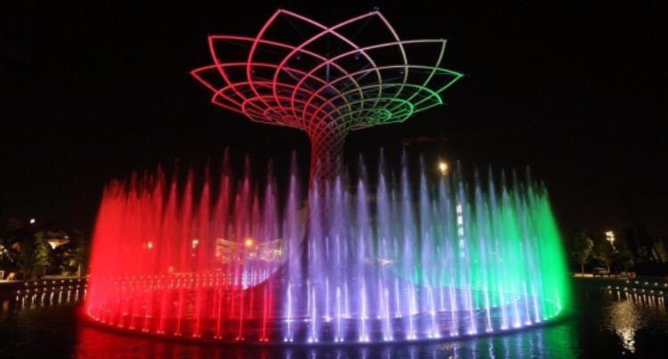 annalisa_cas's tweet photo. Cosa vedere al #PadiglioneItalia #Expo2015Milano #madeinitaly http://t.co/00Kyeltk6B http://t.co/ClkCVAiN5c