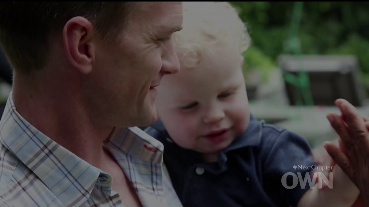 CharlieWSkeeter's tweet image. [One day my hands will be as big as Daddy's.] @CarefulEase