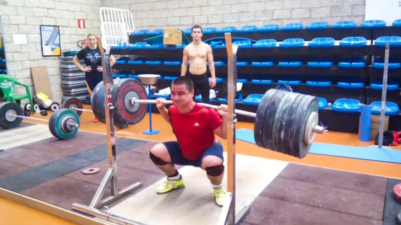allthingsgym's tweet photo. Meanwhile in Ukraine ...

17 year old Youth World Champion (85kg) Igor Obukhov squats 260kg!

http://t.co/jyaiKzkU7r http://t.co/KoXC5am7nt