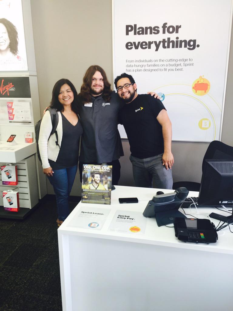 EdSmithSPG's tweet photo. Asalea- SWAS Michael- Shack and @Wirelessmarci ... Nice visit with them today! http://t.co/tbxPQYLQLM