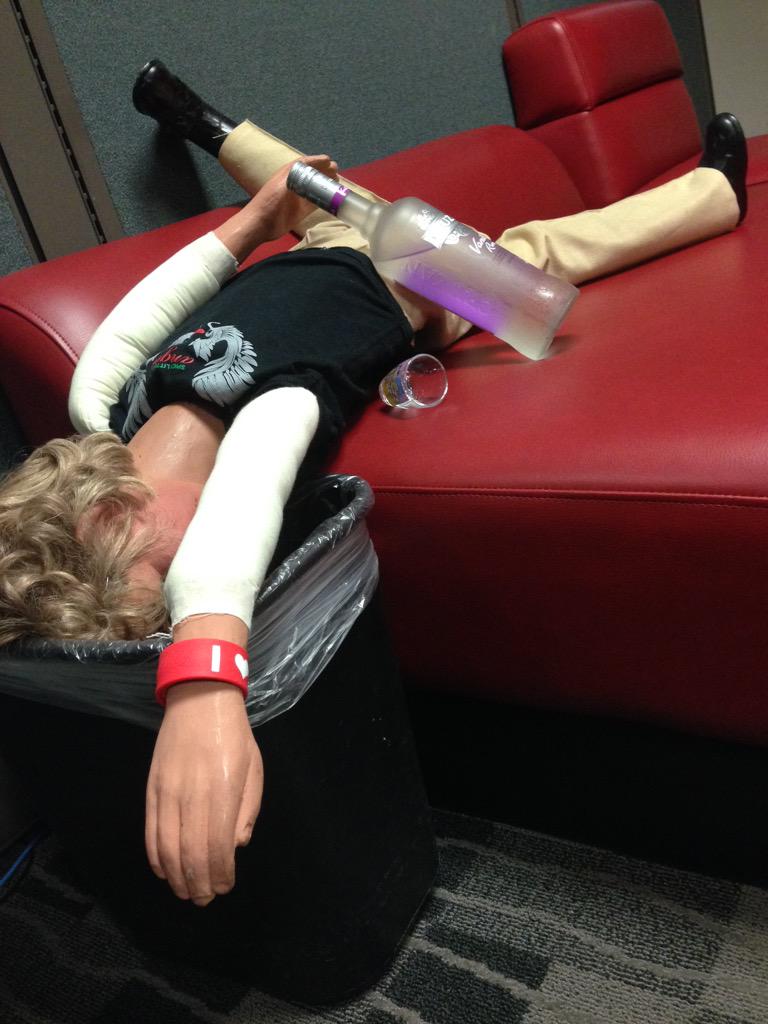 Chuckles tweet media