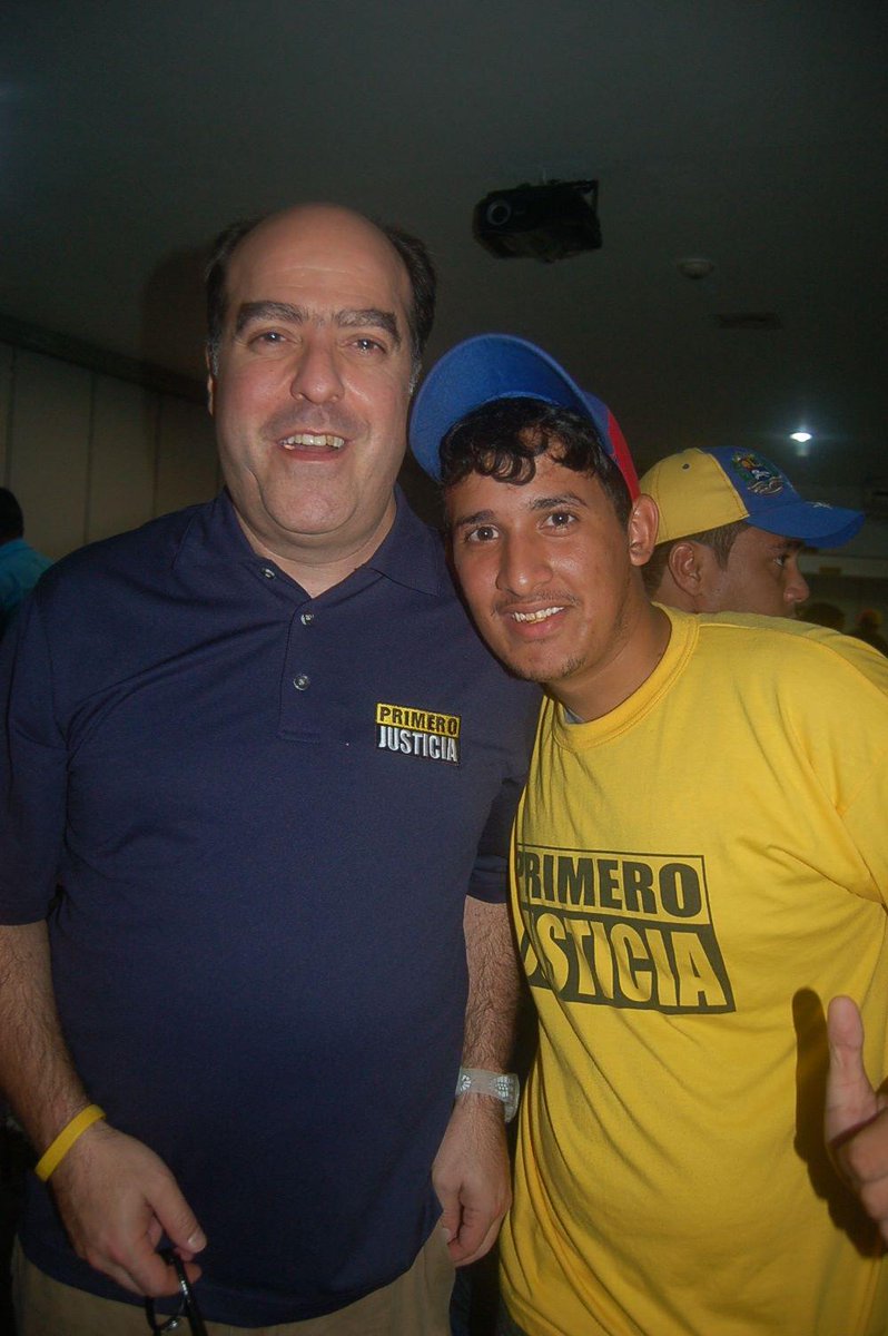 eduu966's tweet photo. junto al diputado y coordinador de primero justicia @JulioBorges http://t.co/6sd22iZUW2
