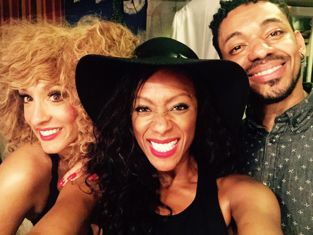 VickiGoddard1's tweet image. #TT To this time last week...@VictoriaEkanoye 
THAT night...#theboxsoho...
Found a new evil twin in @CurtisScott24 😜x