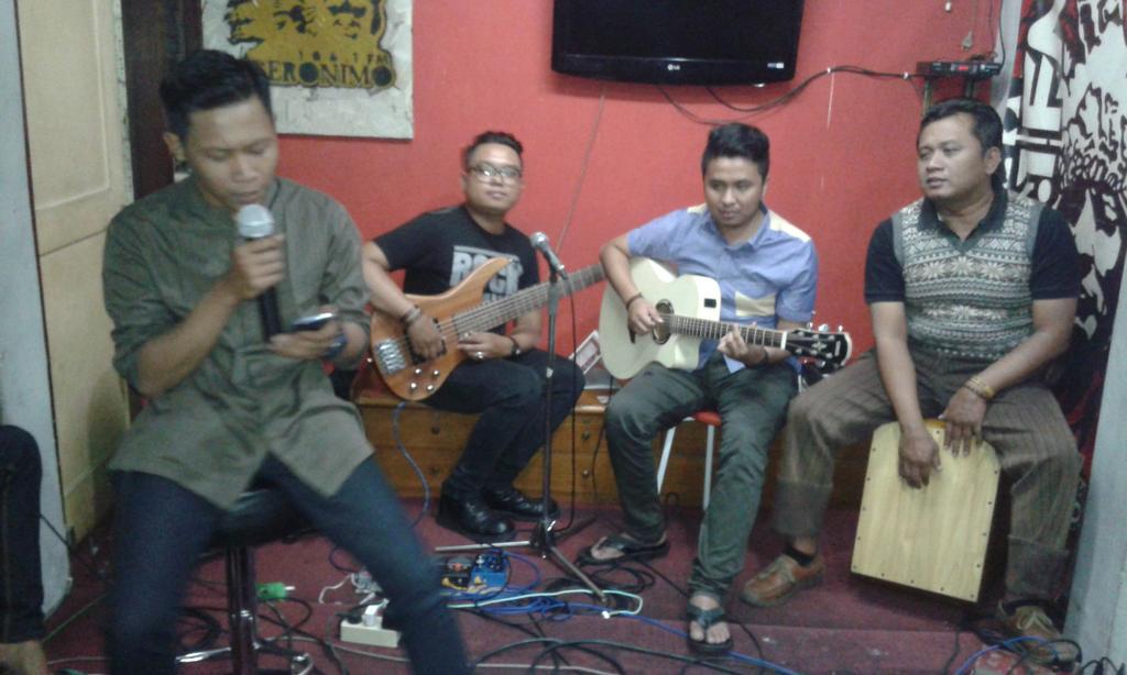 #6TahunSELOsoSELO tweet media