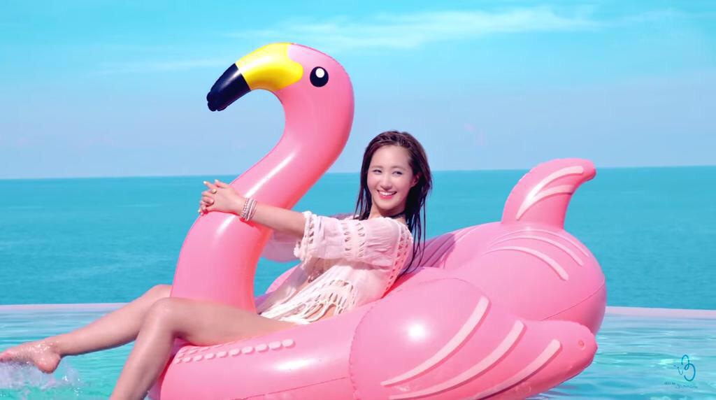 soshified's tweet photo. U.S. SONE! This is your chance to shine! Vote: My #TeenChoice for #ChoiceInternationalArtist is @GirlsGeneration http://t.co/DpsxJslj5r