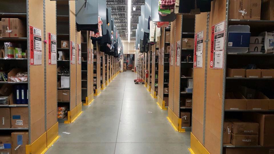 me3re's tweet photo. Sales ✔️, clean BR ✔️, 27 extra tubs out of the BR todY. #NBD #G199TubChallenge T2229 no wonder you drive crazy sales http://t.co/YoT01UOeTy