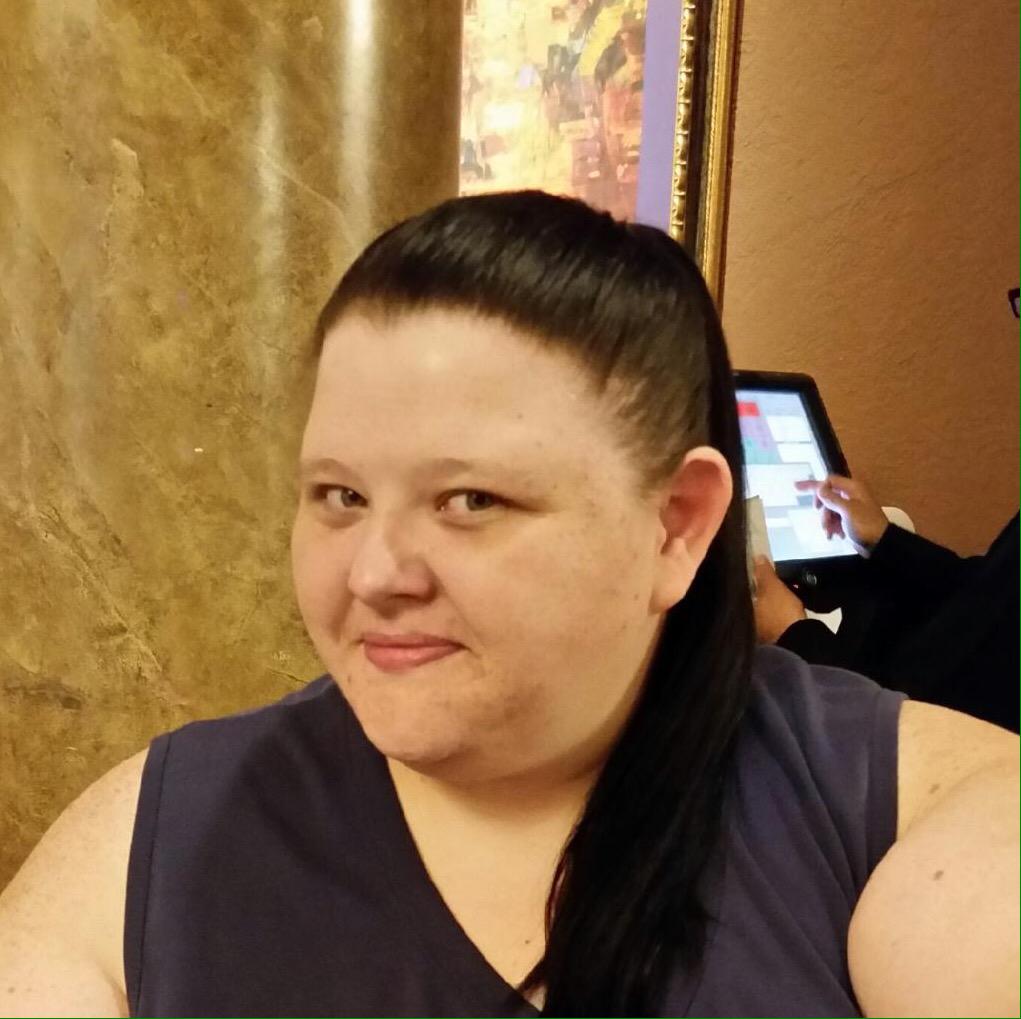BigGirlBigMouth's tweet image. Damn! I look hella mischievous!!! #VegasMode #BBW #SSBBW #BBWCON2015