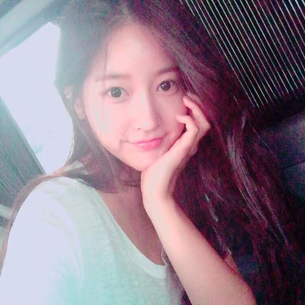 Park_Soyeon__'s tweet photo. 😄📷 http://t.co/AfLsopmLcR