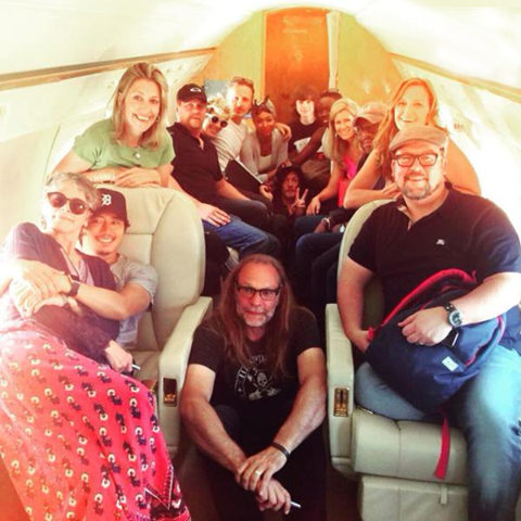 FanWalker_TWD's tweet photo. The cast of The Walking Dead is on the way of comic con, where the official trailer of The Walking Dead. http://t.co/LkcRQJcRZJ