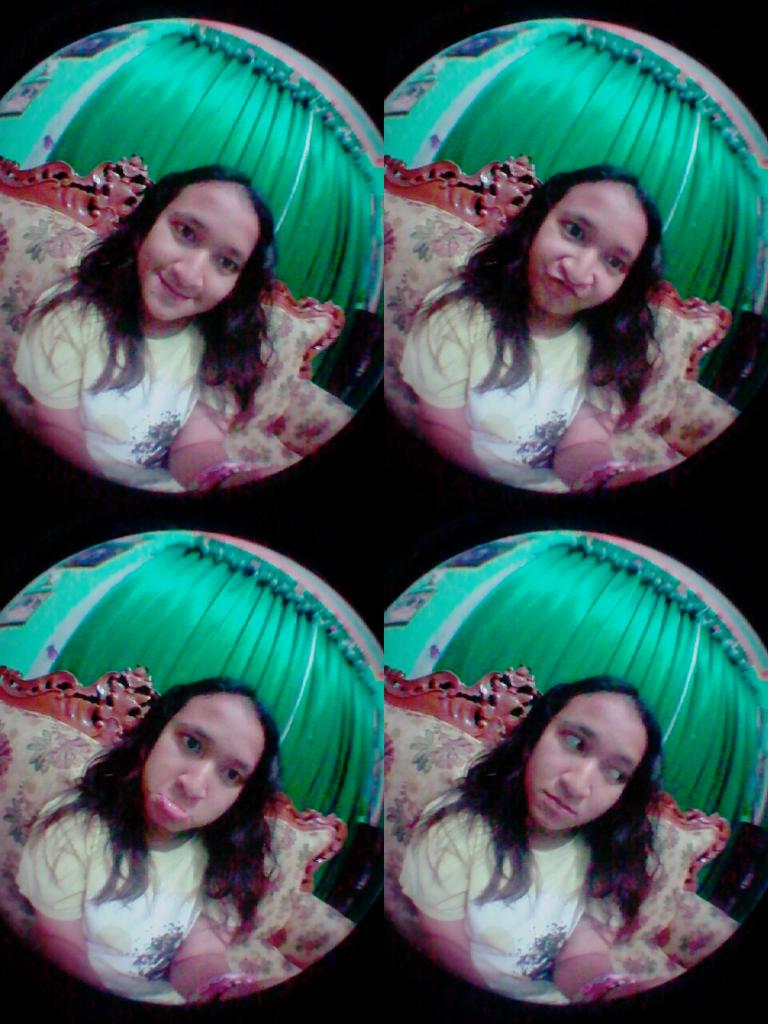 Si_verade's tweet photo. This's me 😘😘😘 http://t.co/hpxSSKxehR