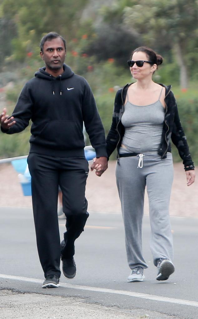 DrescherrFran's tweet photo. Luv this #Pic @frandrescher @va_shiva ♥ #TwoLoveBirds ♥ http://t.co/hp7HyTqksm